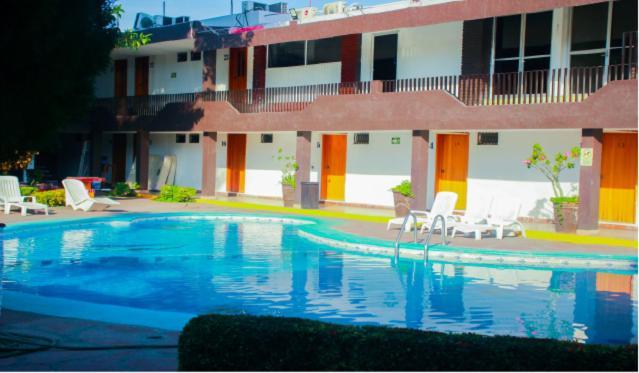 Hotel Gina Tecomán Exteriér fotografie